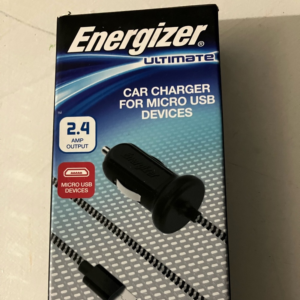 Energizer| Car Charger w/ 4ft Nylon Braided Lightning Cable | Micro USB | NEW |